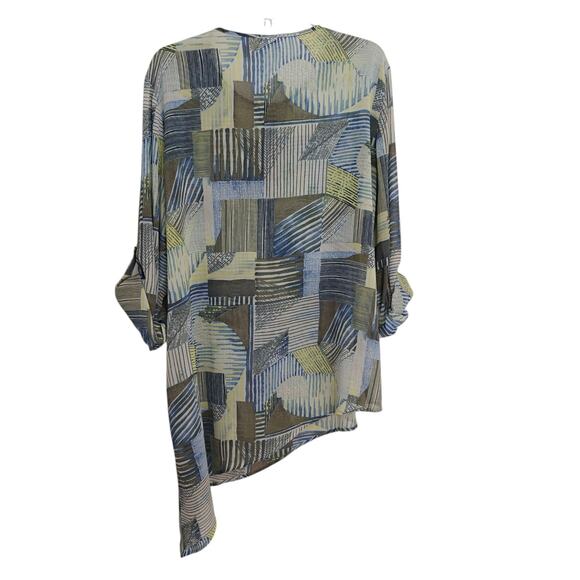 Chico's Asymmetrical Hem Popover Top Size XL / 3 Semi Sheer Roll Tab Sleeves - Picture 6 of 10
